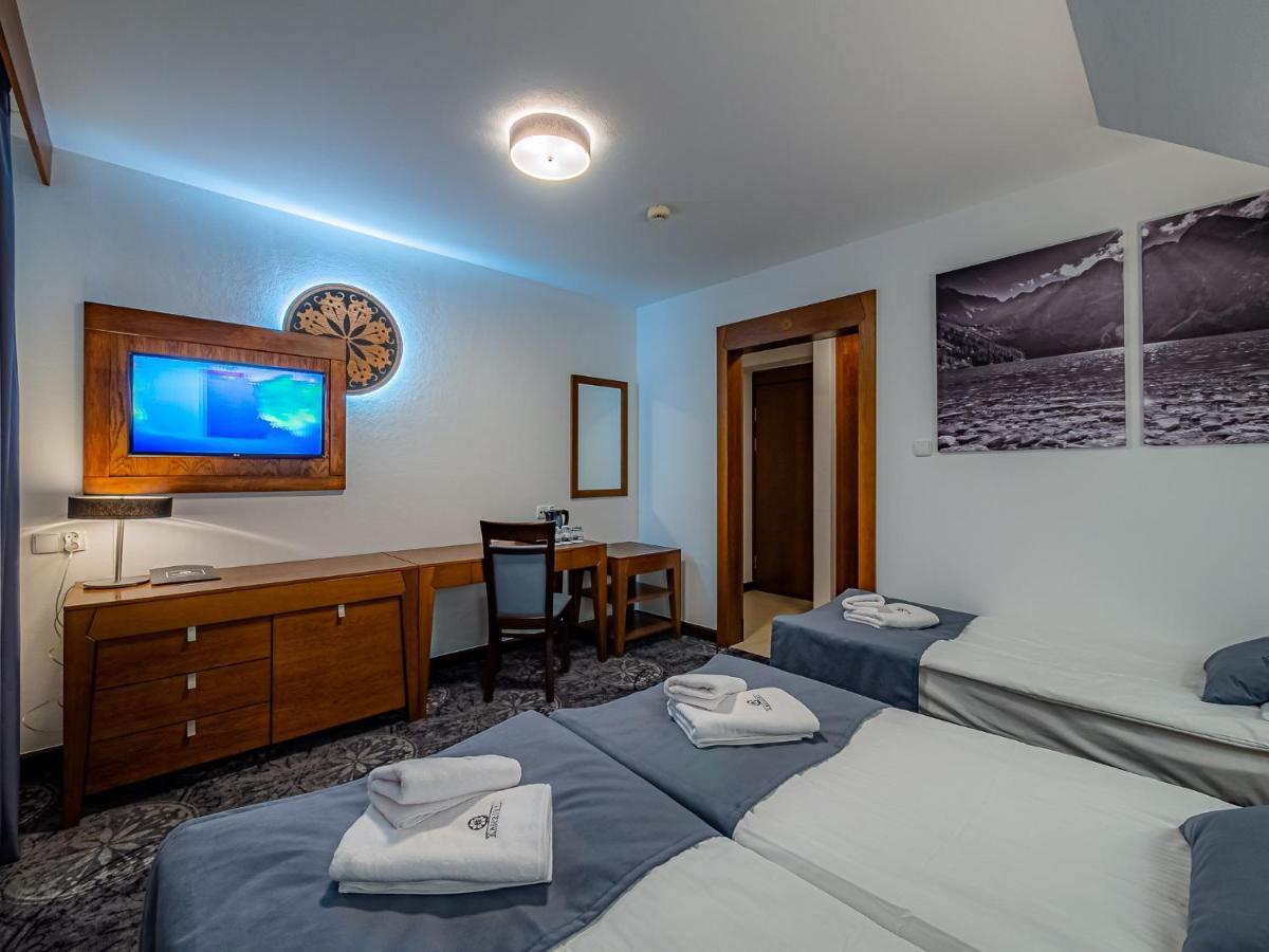 Kasprowy Hotel มูชองค์ชิคแล ภายนอก รูปภาพ