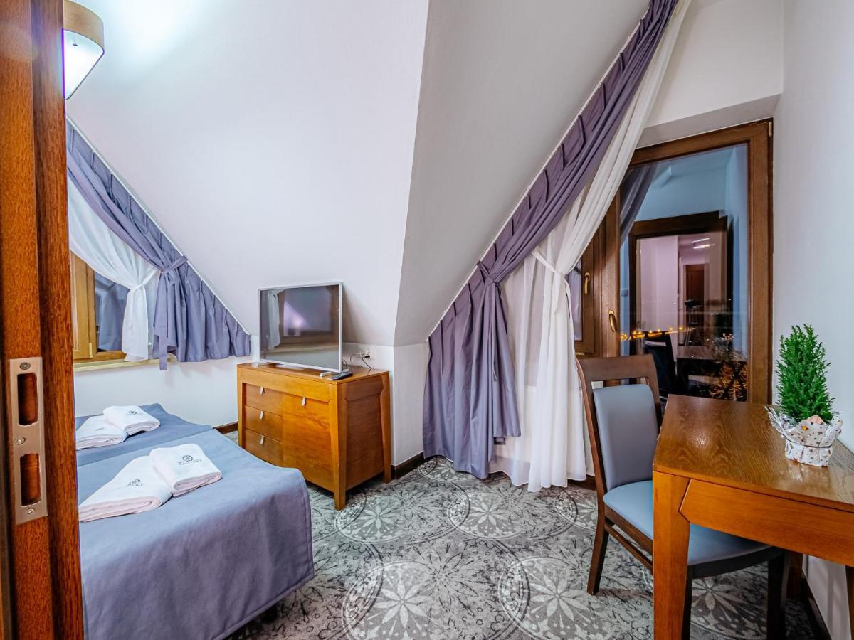 Kasprowy Hotel มูชองค์ชิคแล ภายนอก รูปภาพ