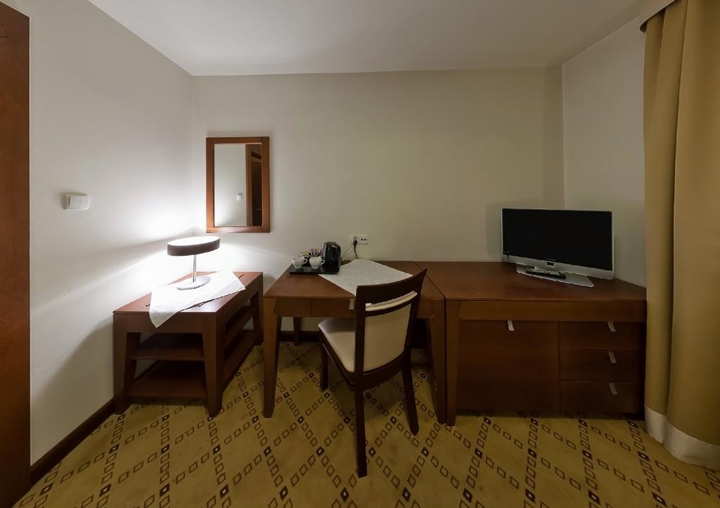 Kasprowy Hotel มูชองค์ชิคแล ภายนอก รูปภาพ