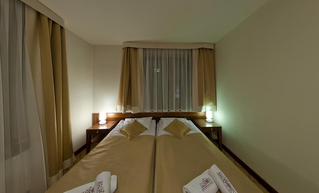 Kasprowy Hotel มูชองค์ชิคแล ภายนอก รูปภาพ