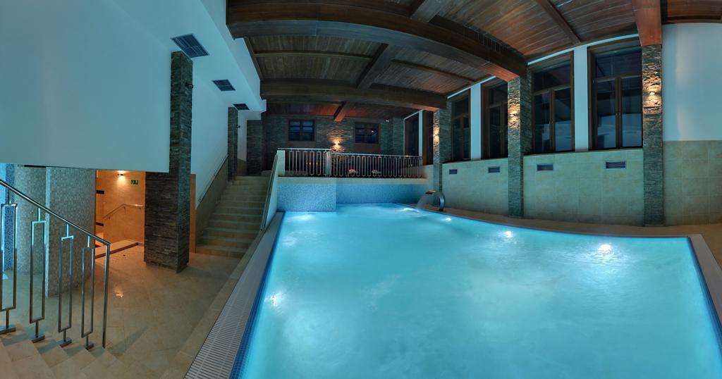 Kasprowy Hotel มูชองค์ชิคแล ภายนอก รูปภาพ