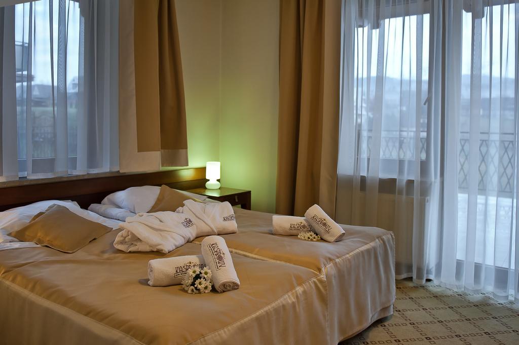 Kasprowy Hotel มูชองค์ชิคแล ภายนอก รูปภาพ