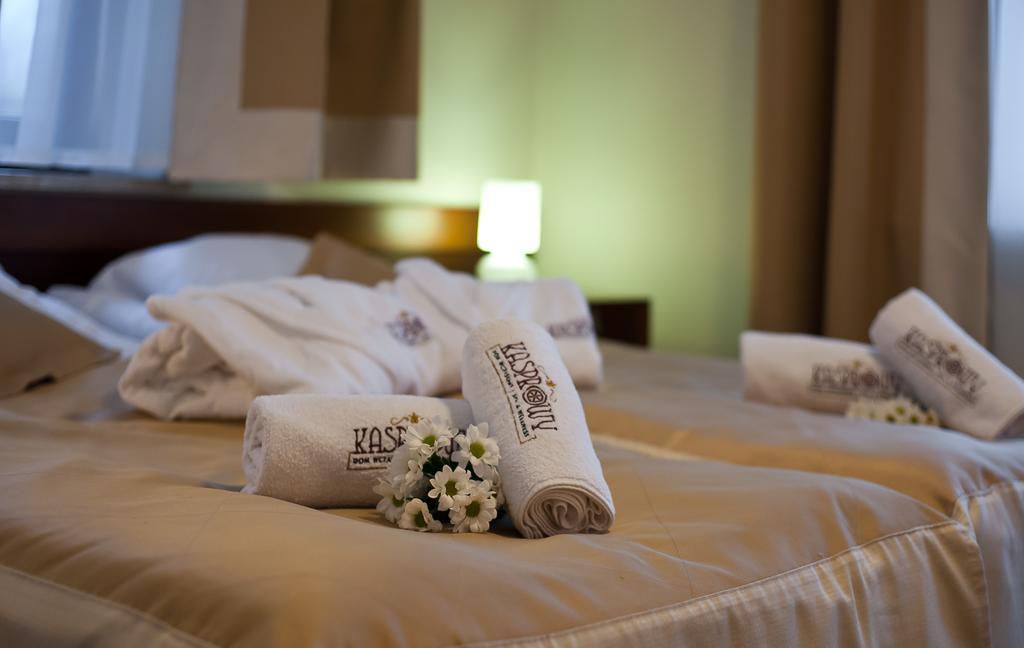 Kasprowy Hotel มูชองค์ชิคแล ภายนอก รูปภาพ